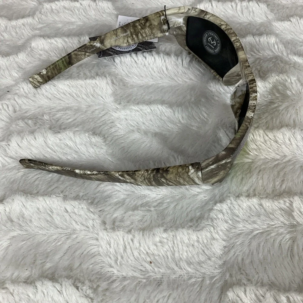 Realtree Camo APX Sport Multicolored Wraparound Sunglasses UV400 Hunting Fishing